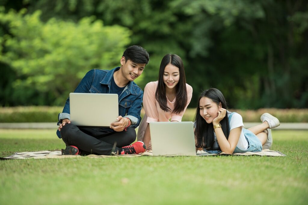 Social Media Business Manager